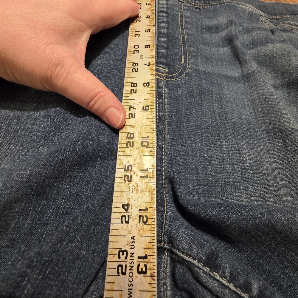 Torrid Lean Jean Super Soft Pull-On Blue Denim Plus Size 3R - Picture 8 of 9